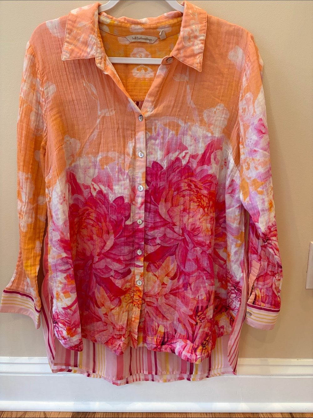 Soft Surroundings Altura Gauze Tunic-Pink & Orange Floral Button-Down Top-Large